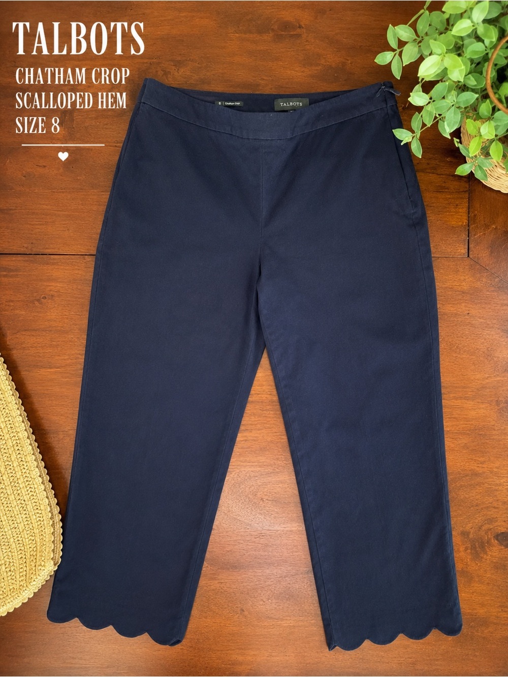 Talbots Chatham Crop Pants Navy Scalloped Hem Size 8 - Picture 1 of 5